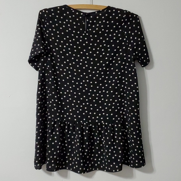 Mimi & Daphne women's Polk a dot size small top - Picture 3 of 7